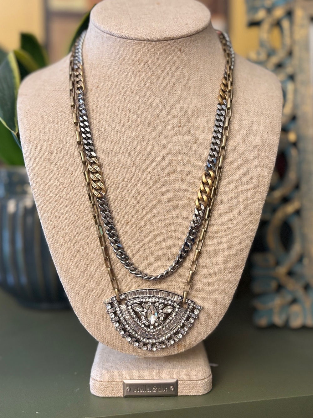 Stella & Dot 2 in 1 Scarlett Pendent, gorgeous statement piece, NWOT